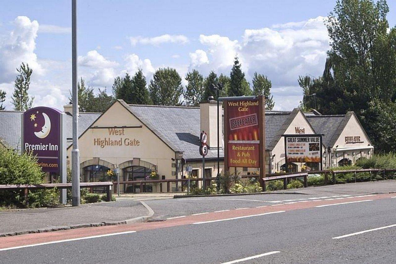 Premier Inn Glasgow Milngavie Exteriör bild
